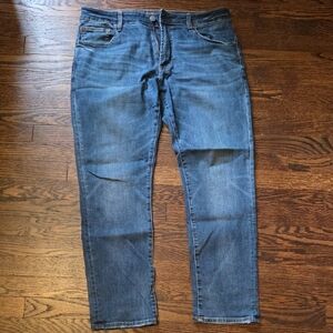 American Eagle Outfitters Men's Straight Blue Jeans